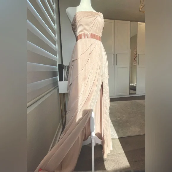 Adrianna Papell | Dresses | Adrianna Papell Long Layer Tier Dresschampagne Petalsize 4 Bridesmaidwedding | Poshmark Adrianna Papell | Dresses | Adrianna Papell Long Layer Tier Dresschampagne Petalsize 4 Bridesmaidwedding | Poshmark